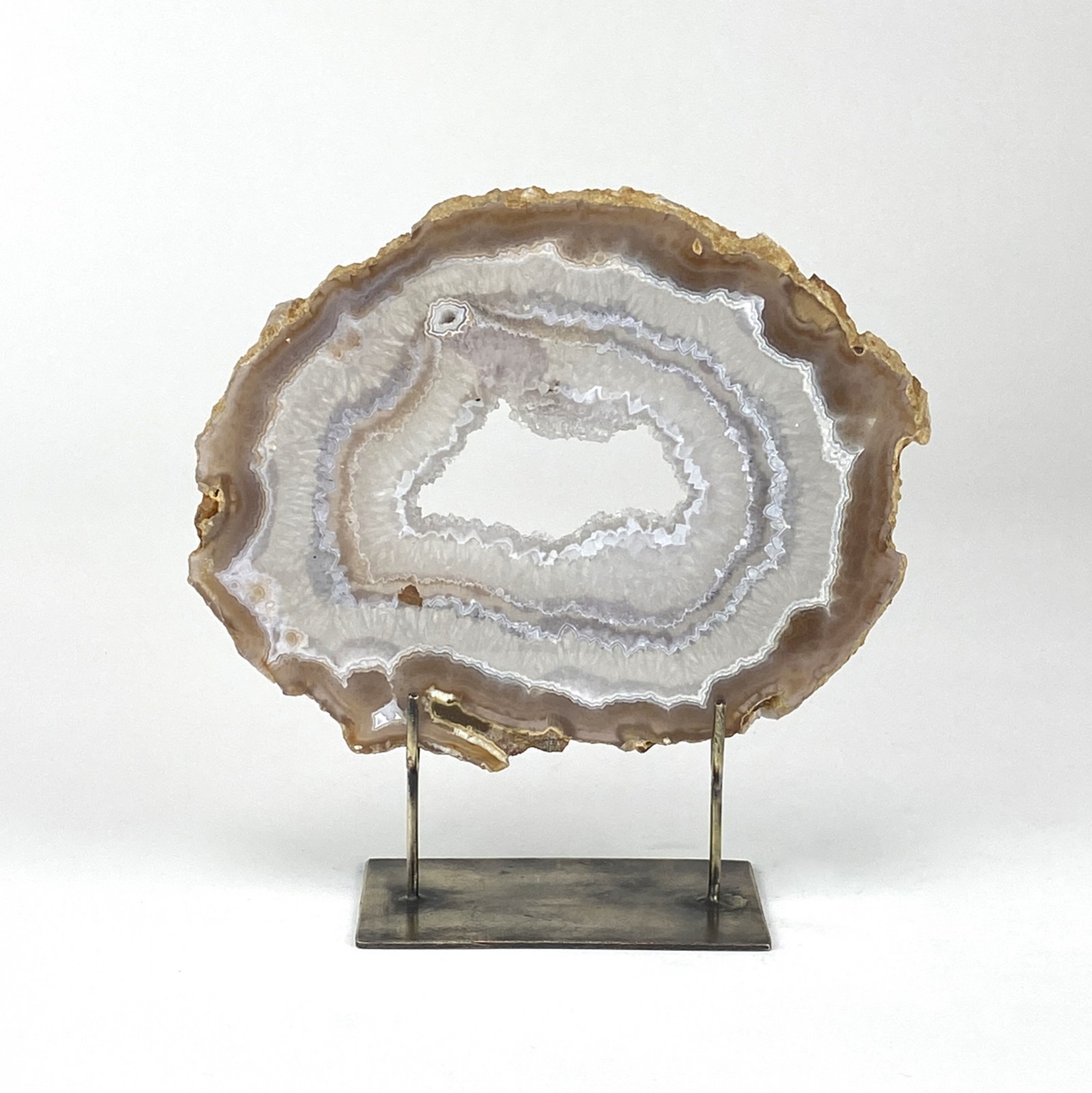 Medium Brown Agate on Antique Brass Stand (T5915) - TYSON - DECORATIVE ...