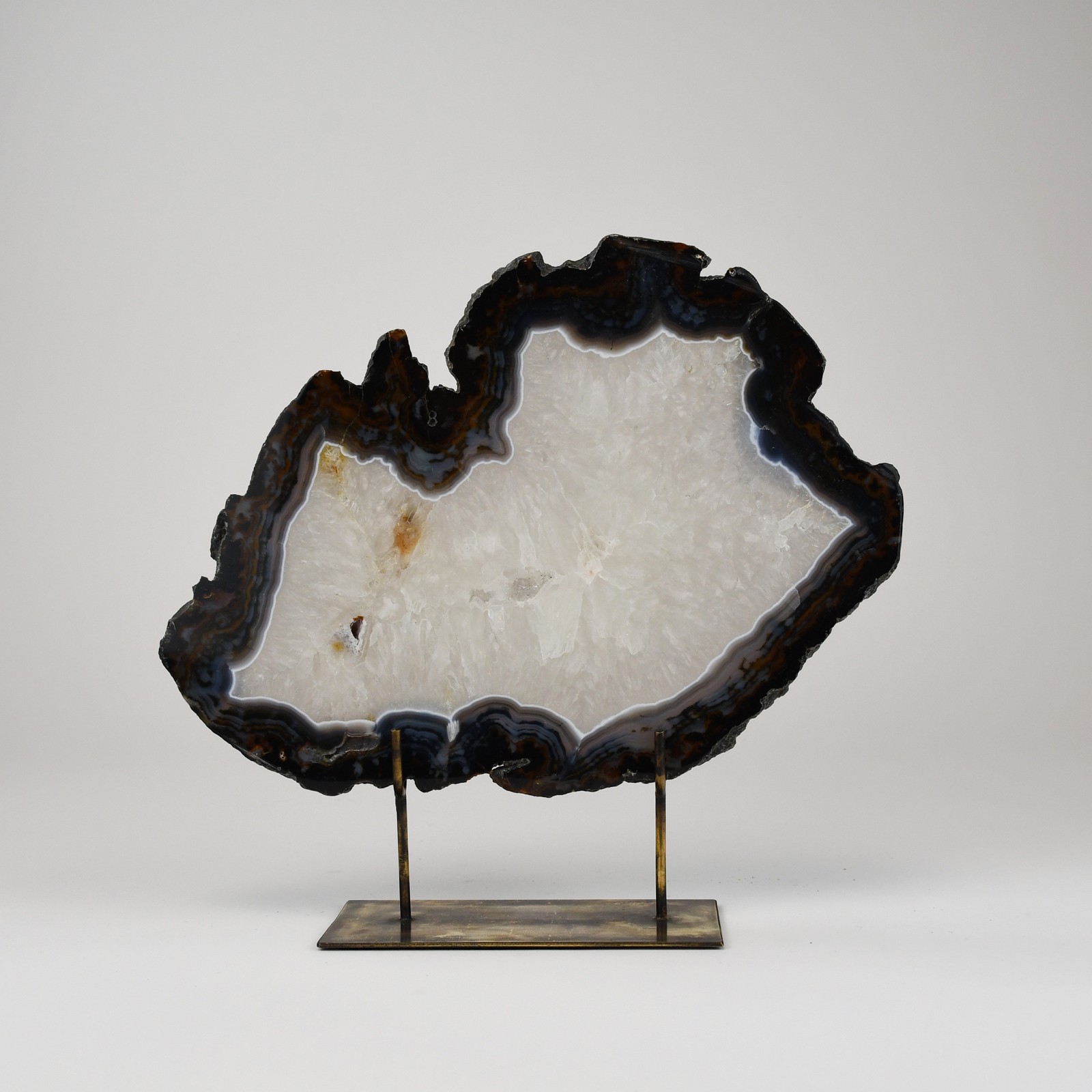 Black Extra Large Agate on Antique Brass Stand (T6329) - TYSON ...