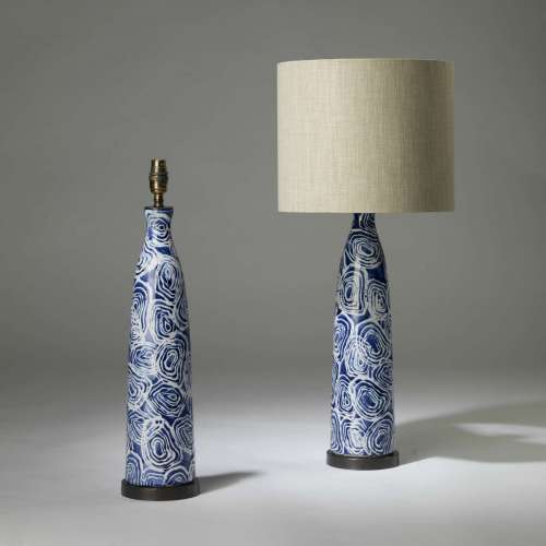 Pair Of Medium Blue And White Ceramic 'rose' Lamps On Round Bronze Bases