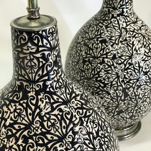 Pair Of Medium Black Ceramic Lamps With Balloon Shape Intricate Glaze Pattern