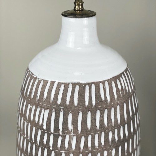 Pair Of Very Large Patterned White Ceramic Lamps On Antique Brass Bases