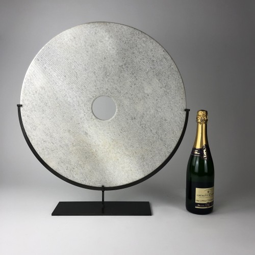 White / Grey Stone Disk on Brown Bronze Stand