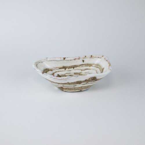 Medium White Coloured Onyx Bowl (T7676)