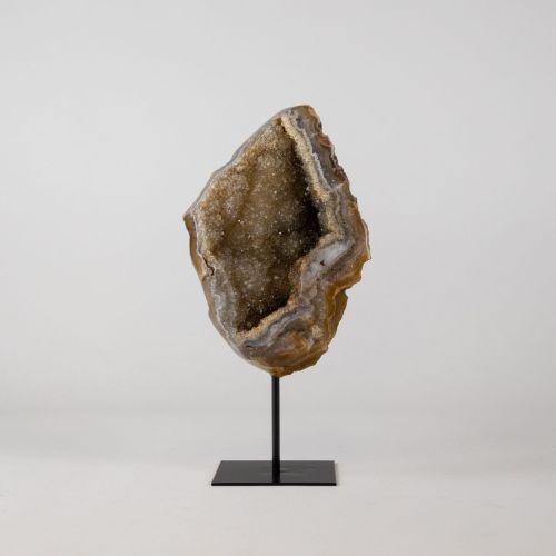 Medium Agate Chunk On Stand (T8124)