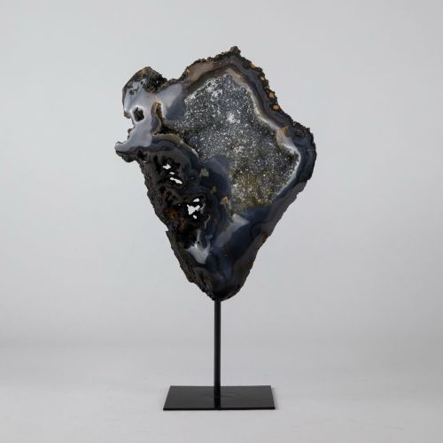 Large Agate Chunk On Stand (T8132)