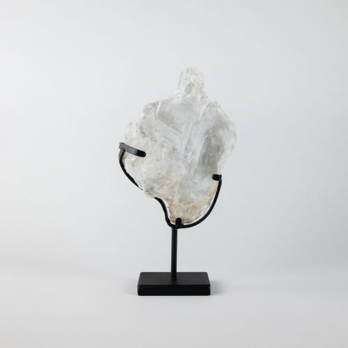 Large Gypsum On Stand (T8219)