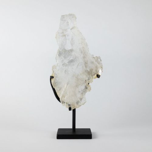 Extra Large Gypsum On Stand (T8222)