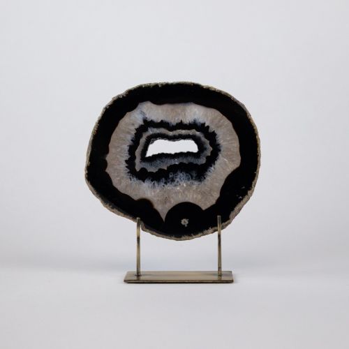 Small Black Agate On Antique Brass Stand (T8283)