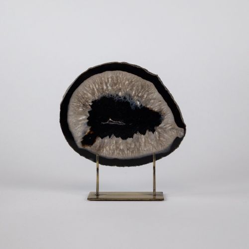 Small Black Agate On Antique Brass Stand (T8287)