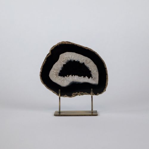 Small Black Agate On Antique Brass Stand (T8292)