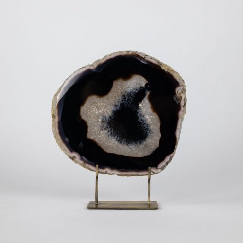 Medium Black Agate On Antique Brass Stand (T8355)