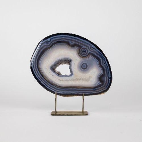Medium Grey Agate On Antique Brass Stand (T8370)