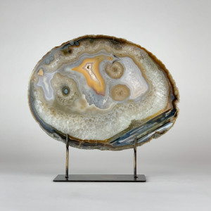Large Brown Agate on Antique Brass Stand (T6808)