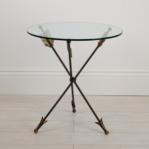 Wrought Iron 'Arrow' Tripod Side Table With Brown Bronze Paint Finish, Distressed Gold Highlights And Glass Top (T7089)