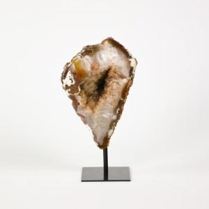 Small Agate Chunk On Stand (T7181)