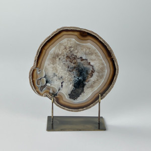 Large Brown Agate On Antique Brass Bases (T7416)